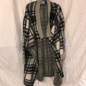Michelle Nicole NWT Cardigan Sweater
